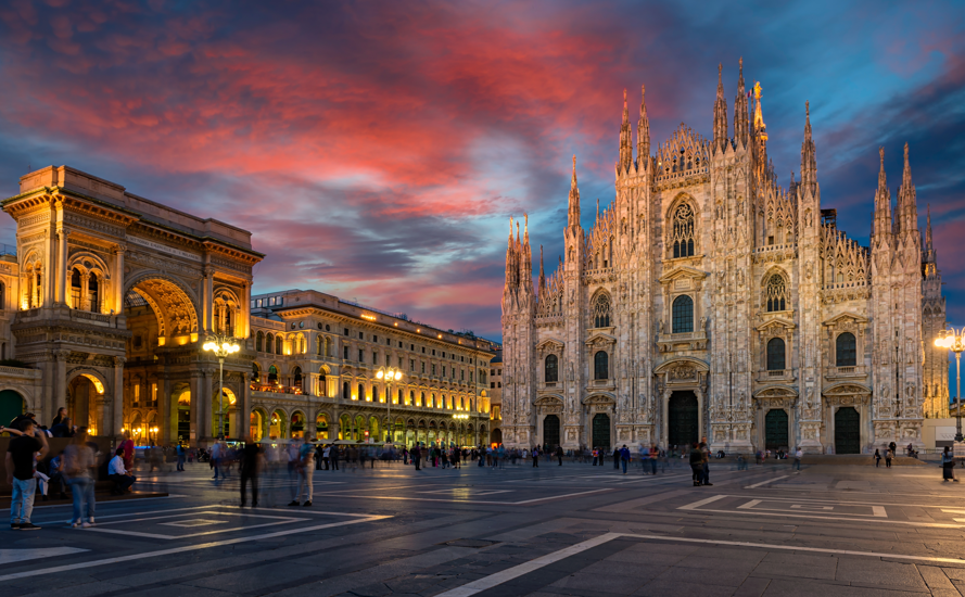 IL DUOMO DI MILANO: UNA MERAVIGLIA ARCHITETTONICA SENZA TEMPO