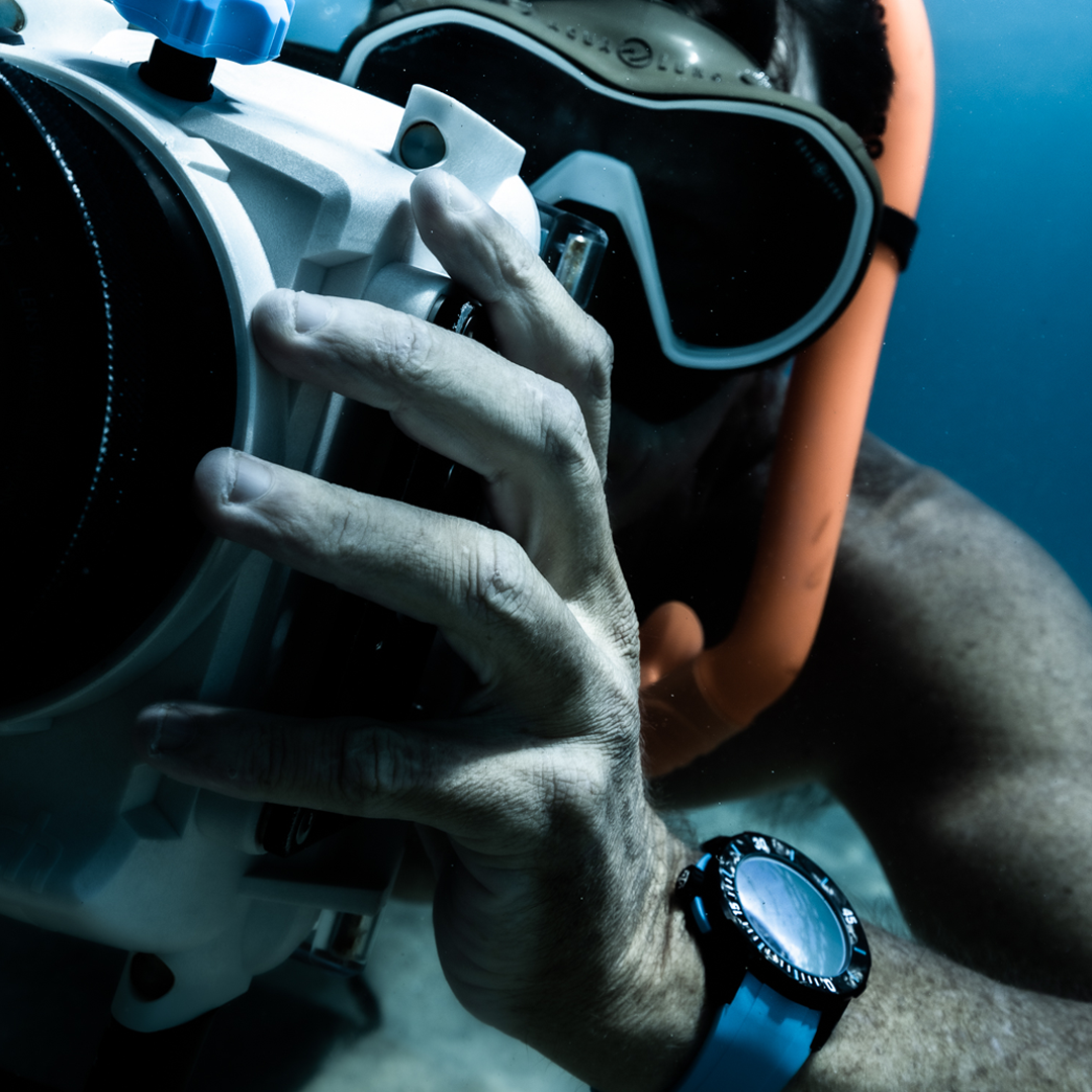 Watch in steel Diver Net Azure Ulysse nardin