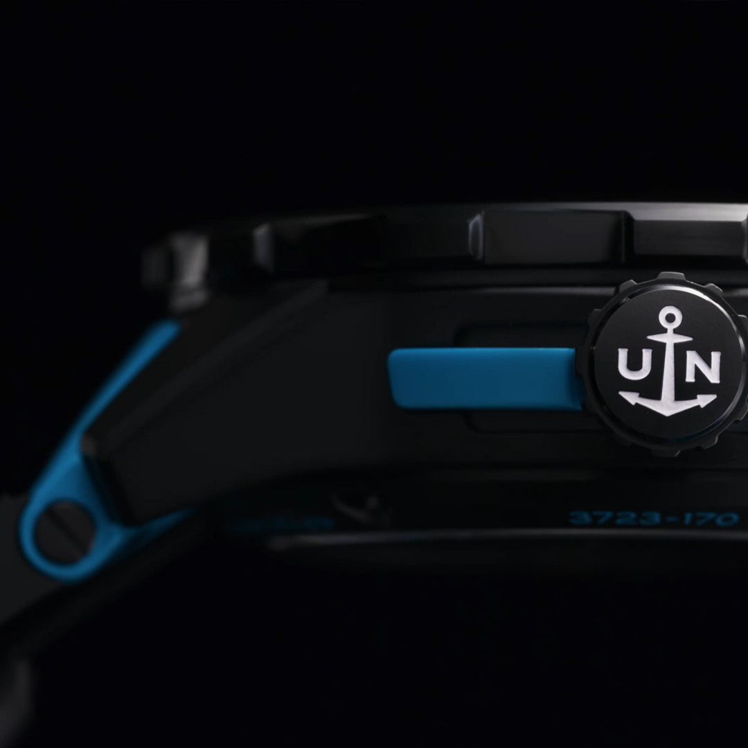 Watch in titanium Diver X Skeleton Azure Ulysse nardin