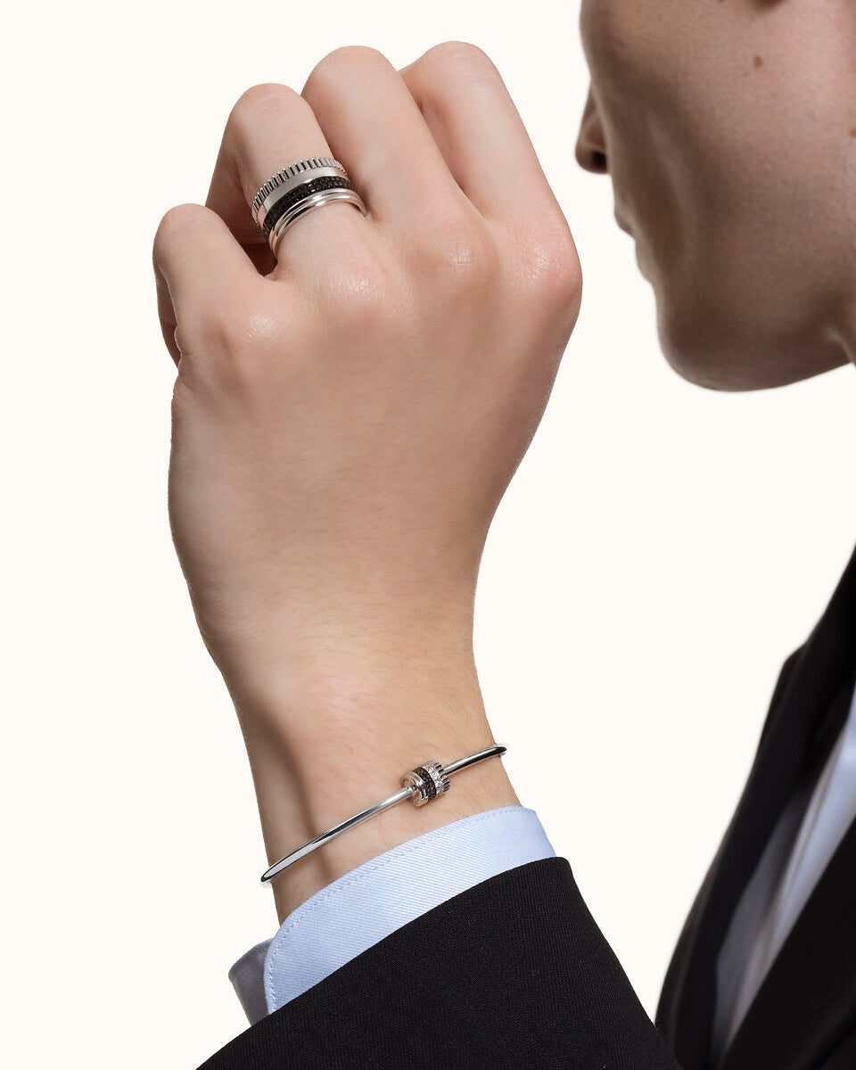 Quatre Black Large Ring
4