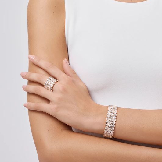 Anelli in oro rosa: un dono di classe per occasioni da ricordare