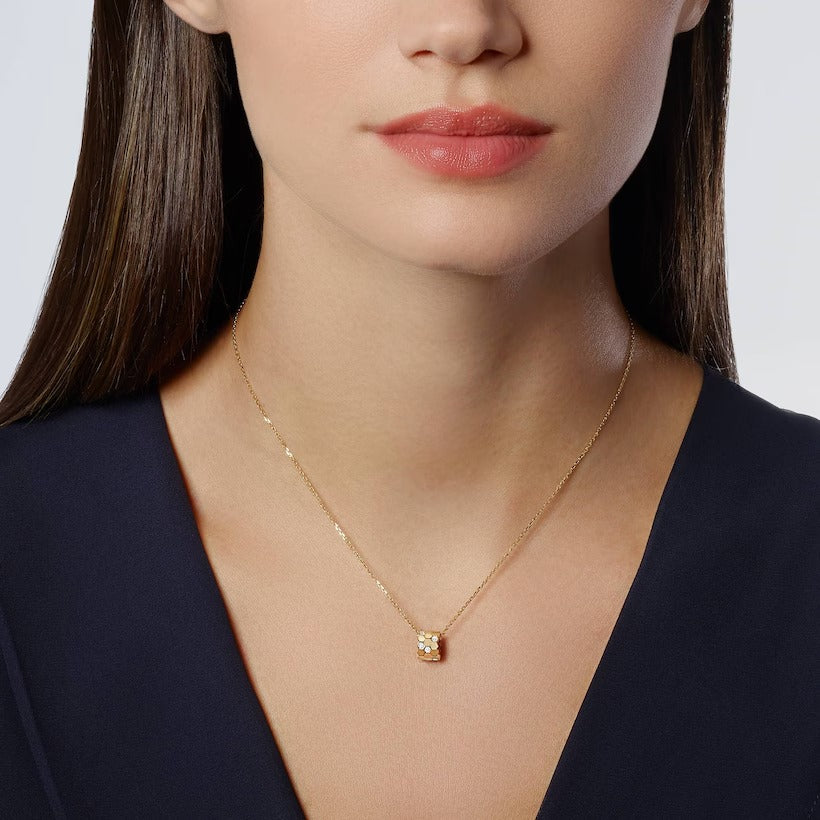 Gioiello in yellow gold Bee De Chaumet necklace - Small size Chaumet