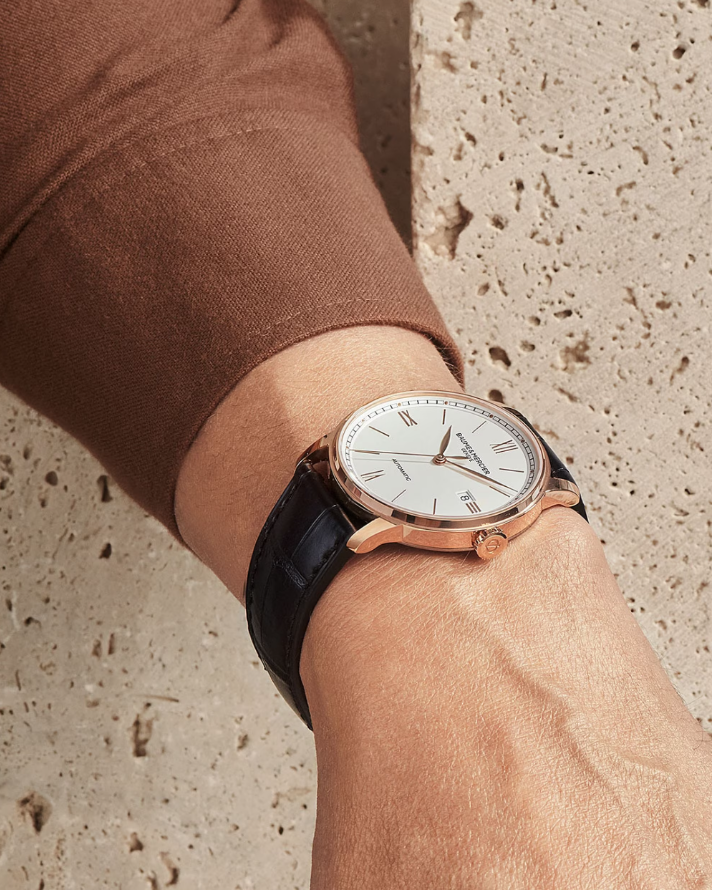 Watch in rose gold and titanium Classima Baume et mercier