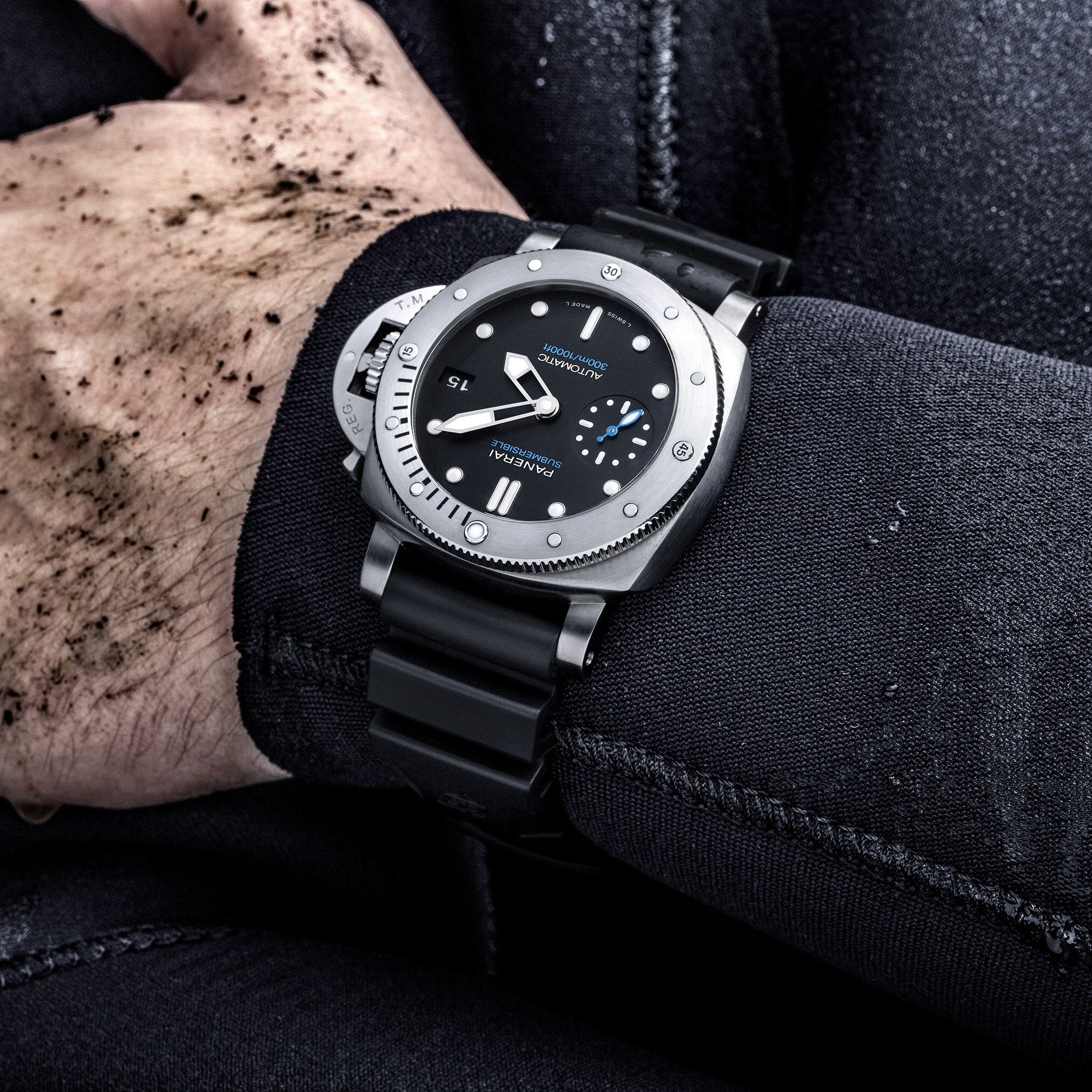 Watch in steel Submersible Panerai