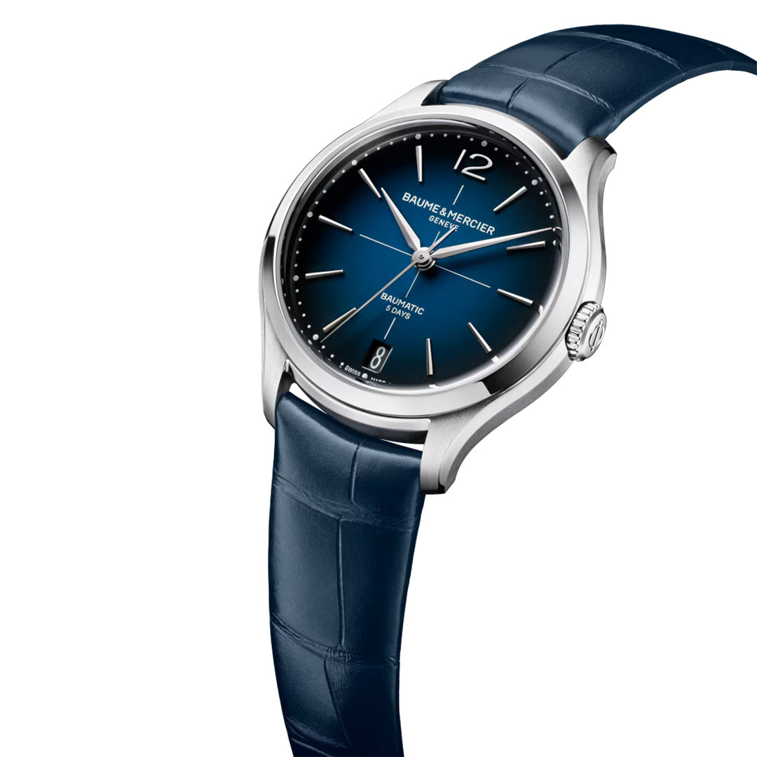 Watch in steel Clifton Baume et mercier