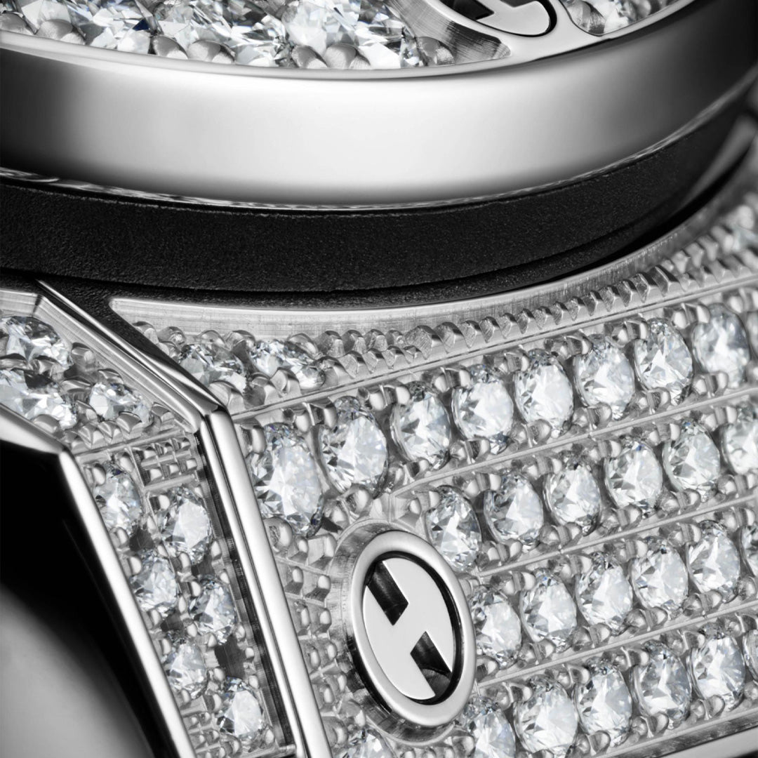 Watch in titanium Classic Fusion Titanium Pavé Hublot