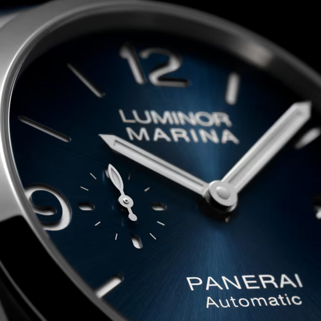 Watch in steel Luminor Marina Panerai
