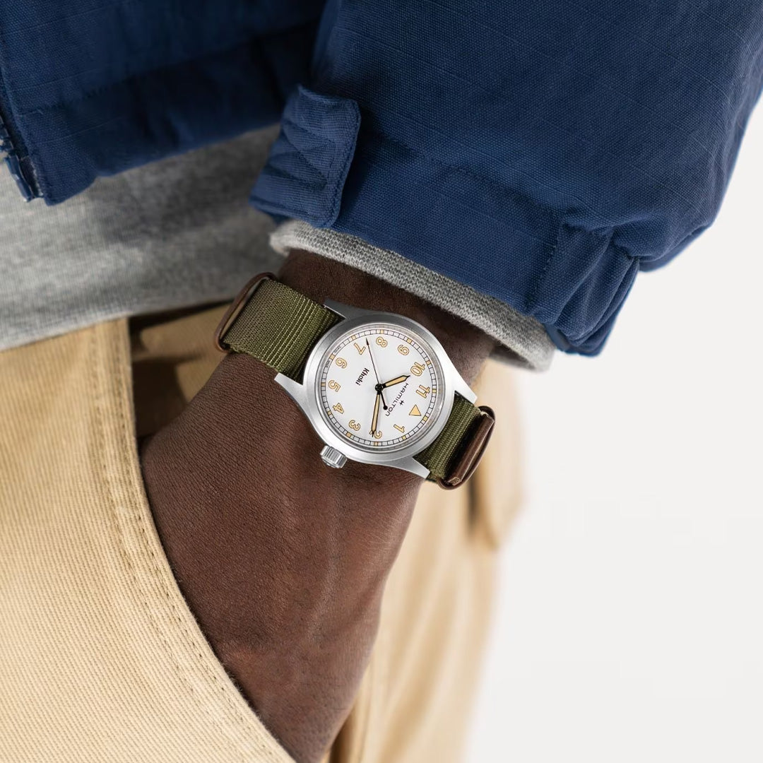Watch in steel Khaki Field Quartz Hamilton