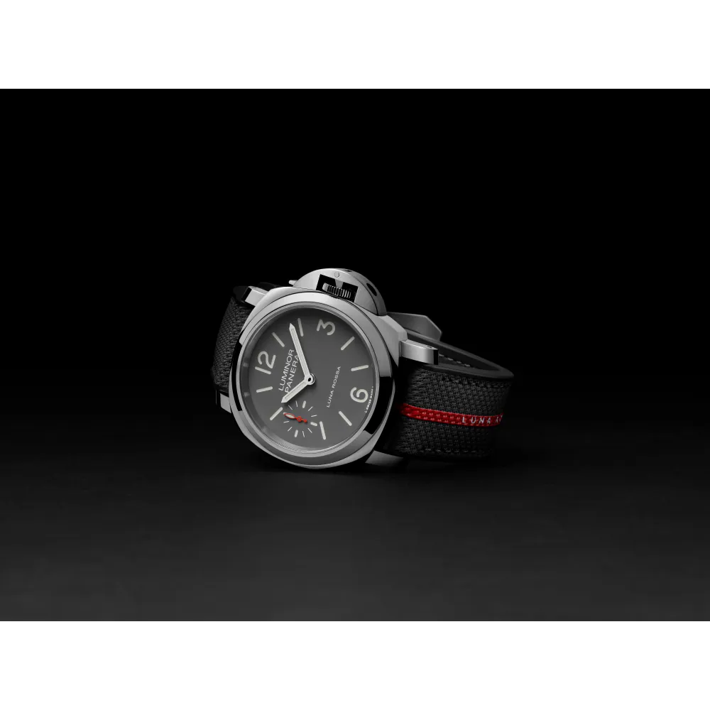 Watch in steel Luminor Tre Giorni Luna Rossa Panerai