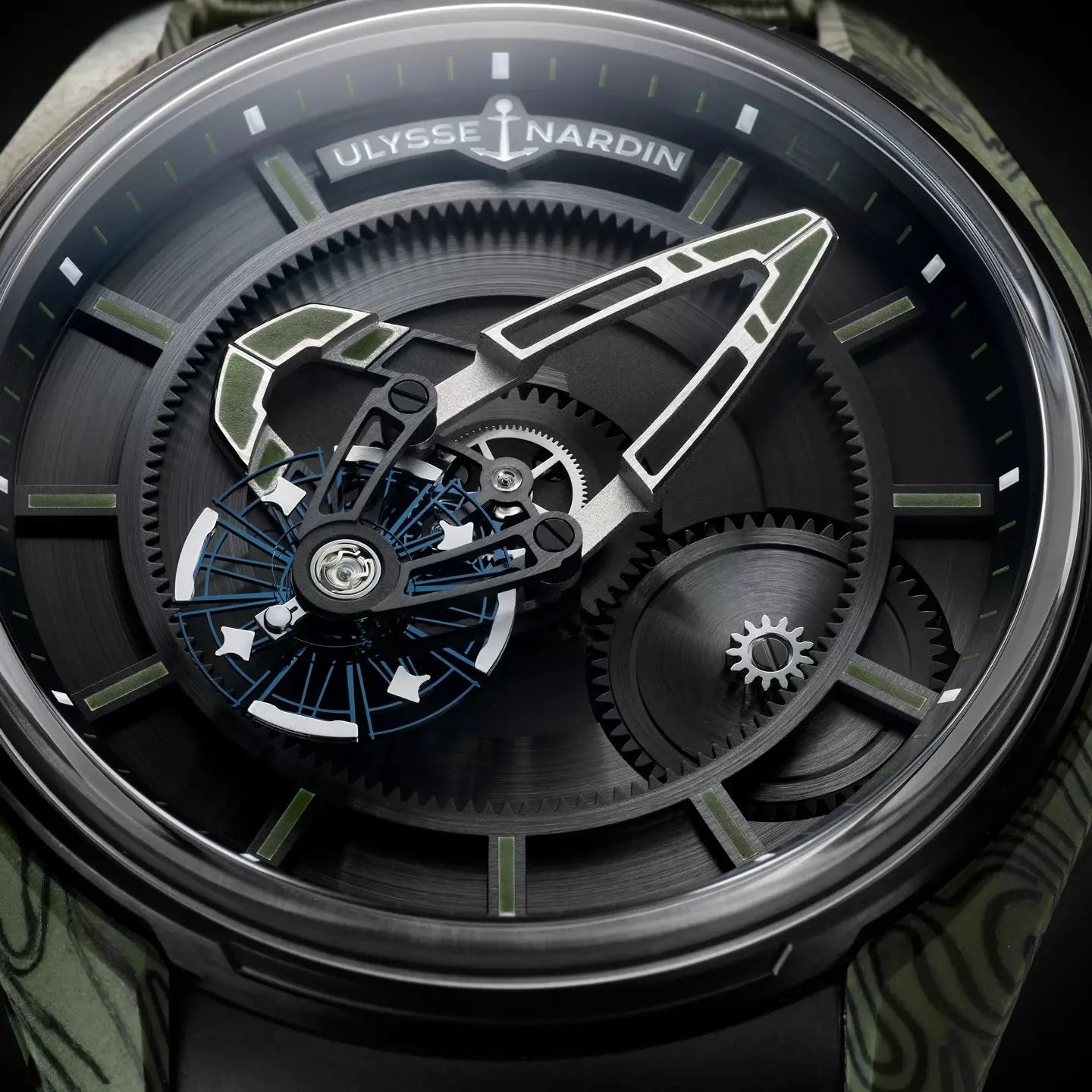 Watch in carbon Freak X Ulysse nardin