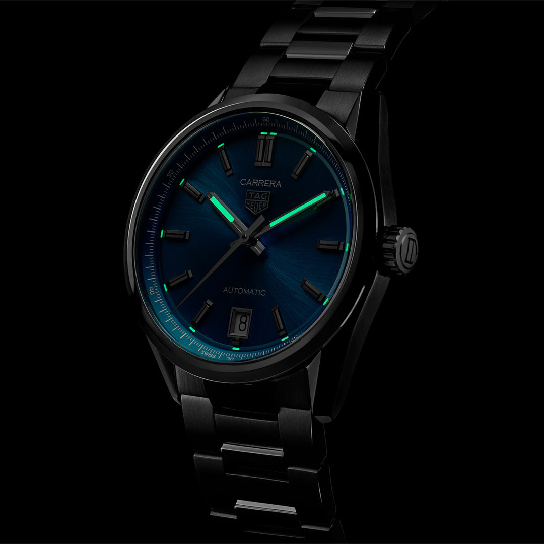 Watch in steel Carrera Date Tag heuer