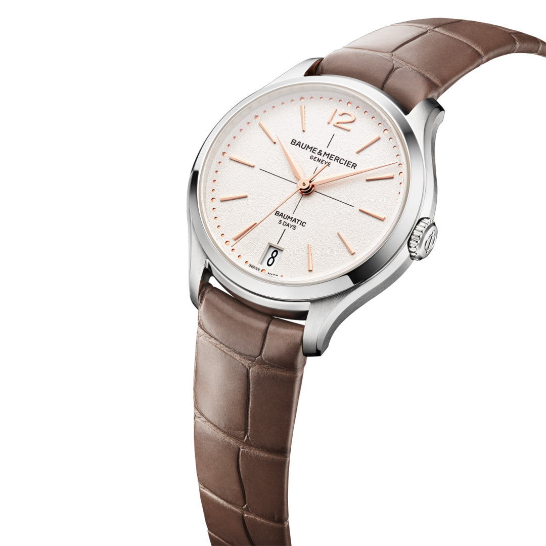 Watch in steel Clifton Baume et mercier