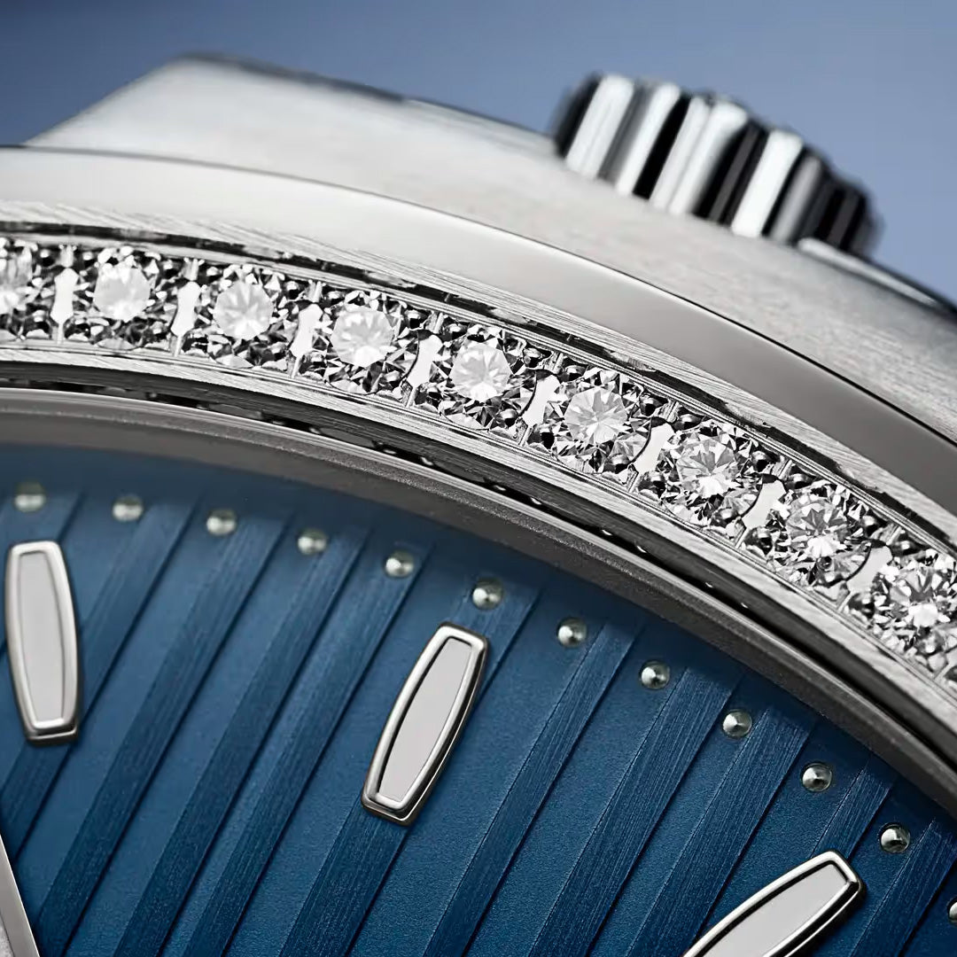 Watch in steel Nautilus Patek philippe
