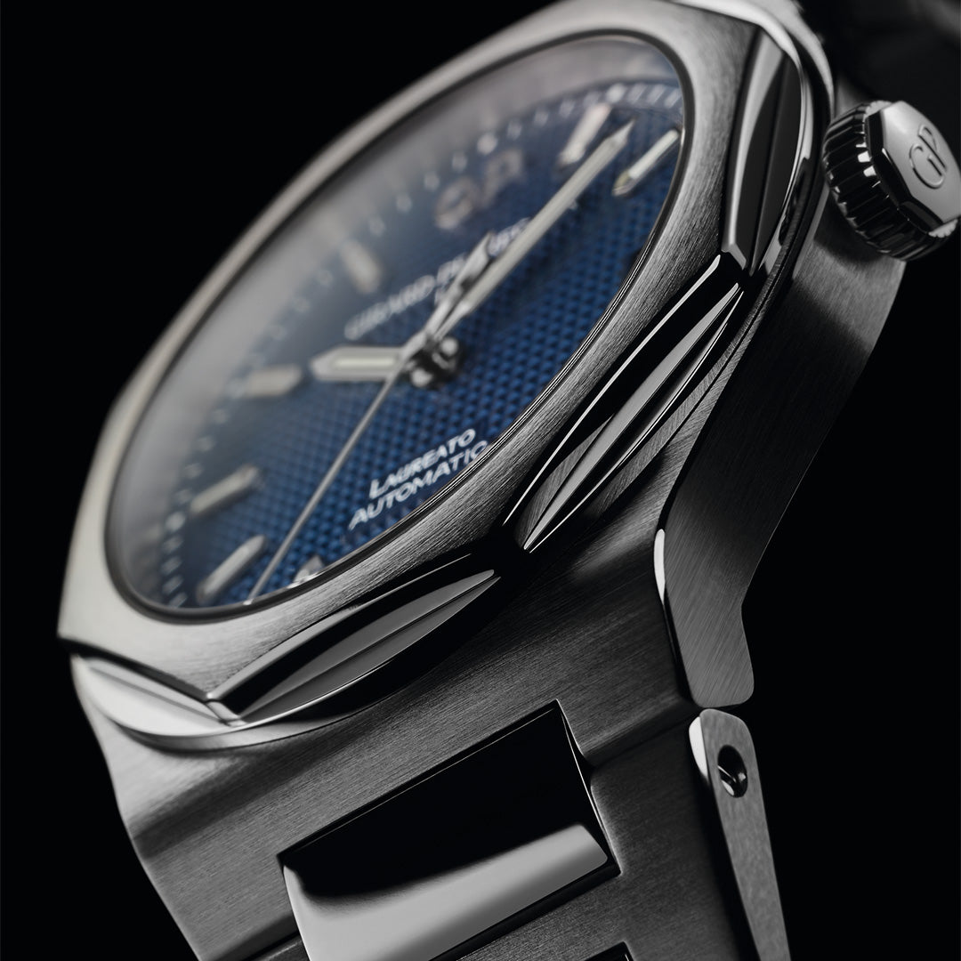 Orologio in acciaio Laureato Girard perregaux