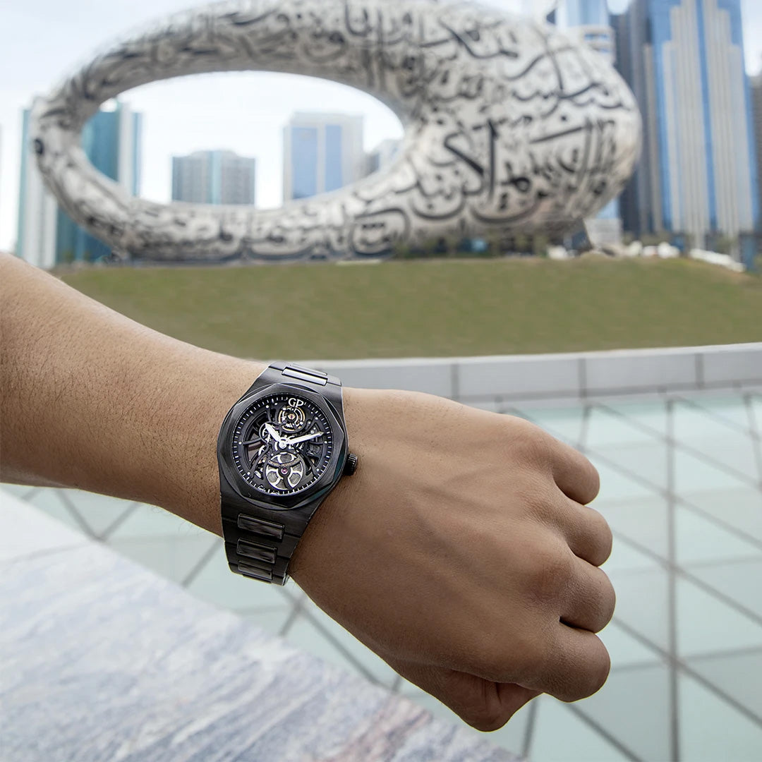 Orologio in carbonio Laureato Skeleton Ceramic Girard perregaux