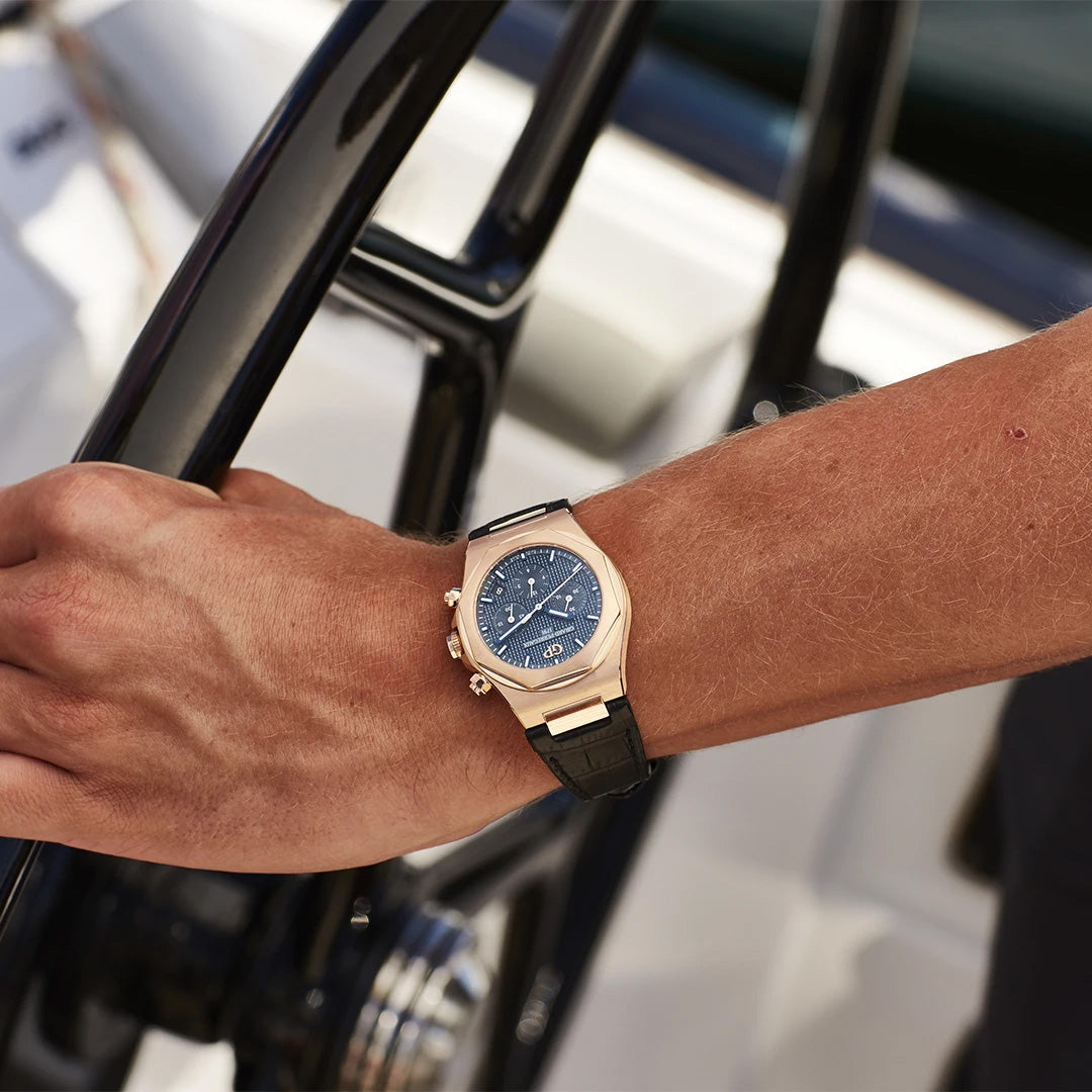 Watch in rose gold Laureato Chronograph Girard perregaux