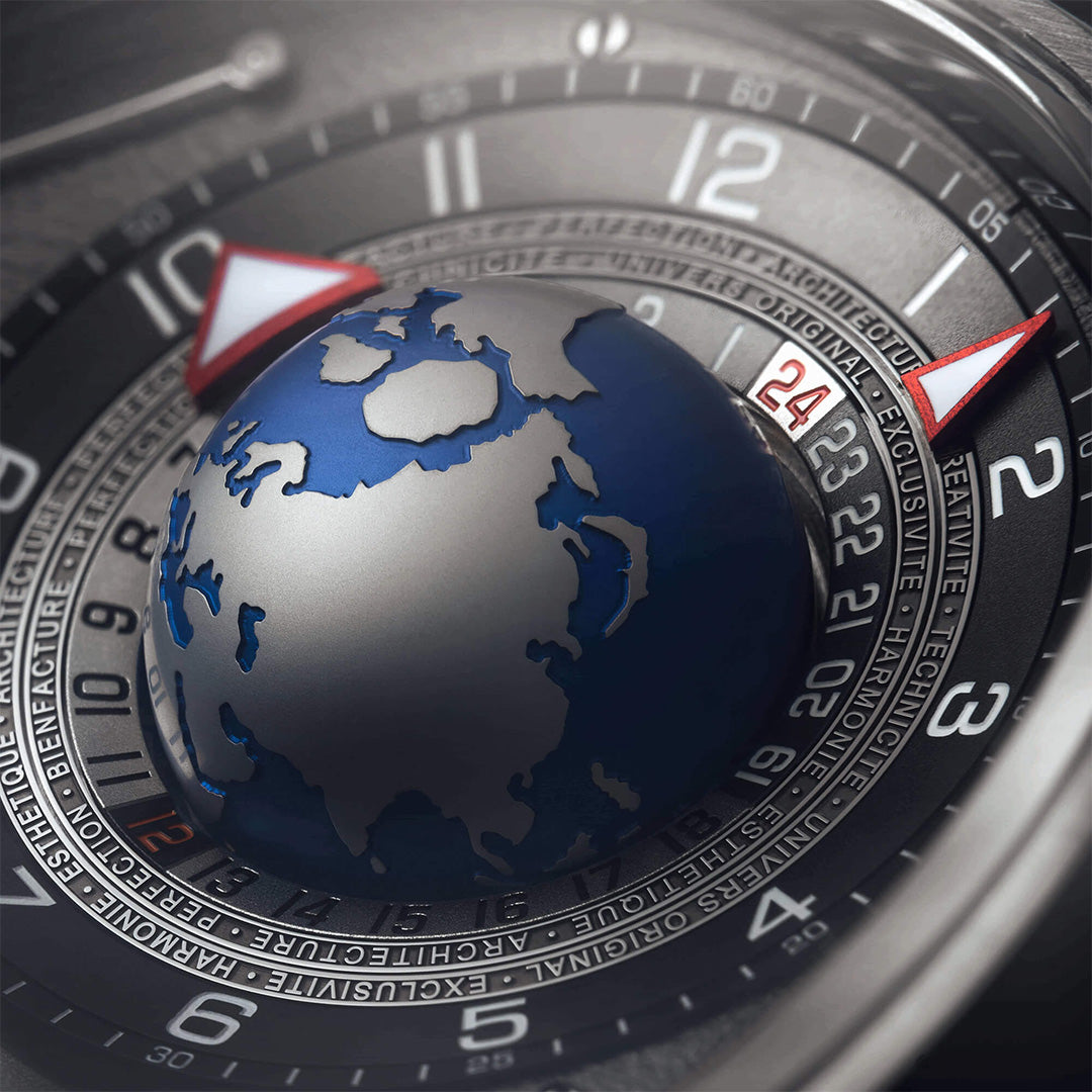 Watch in titanium GMT Balancier Convexe Greubel forsey