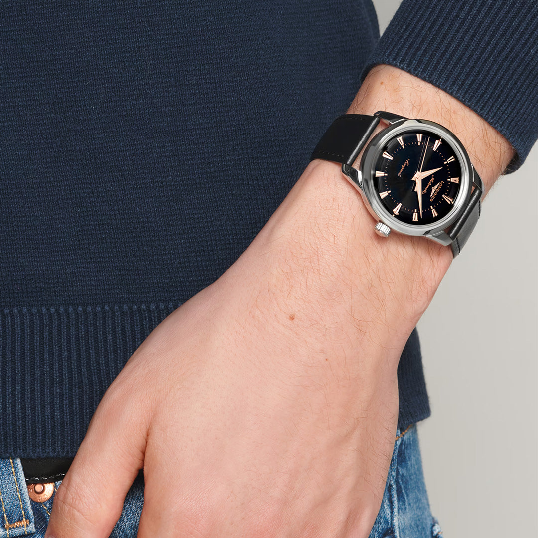 Watch in steel Conquest Heritage Longines