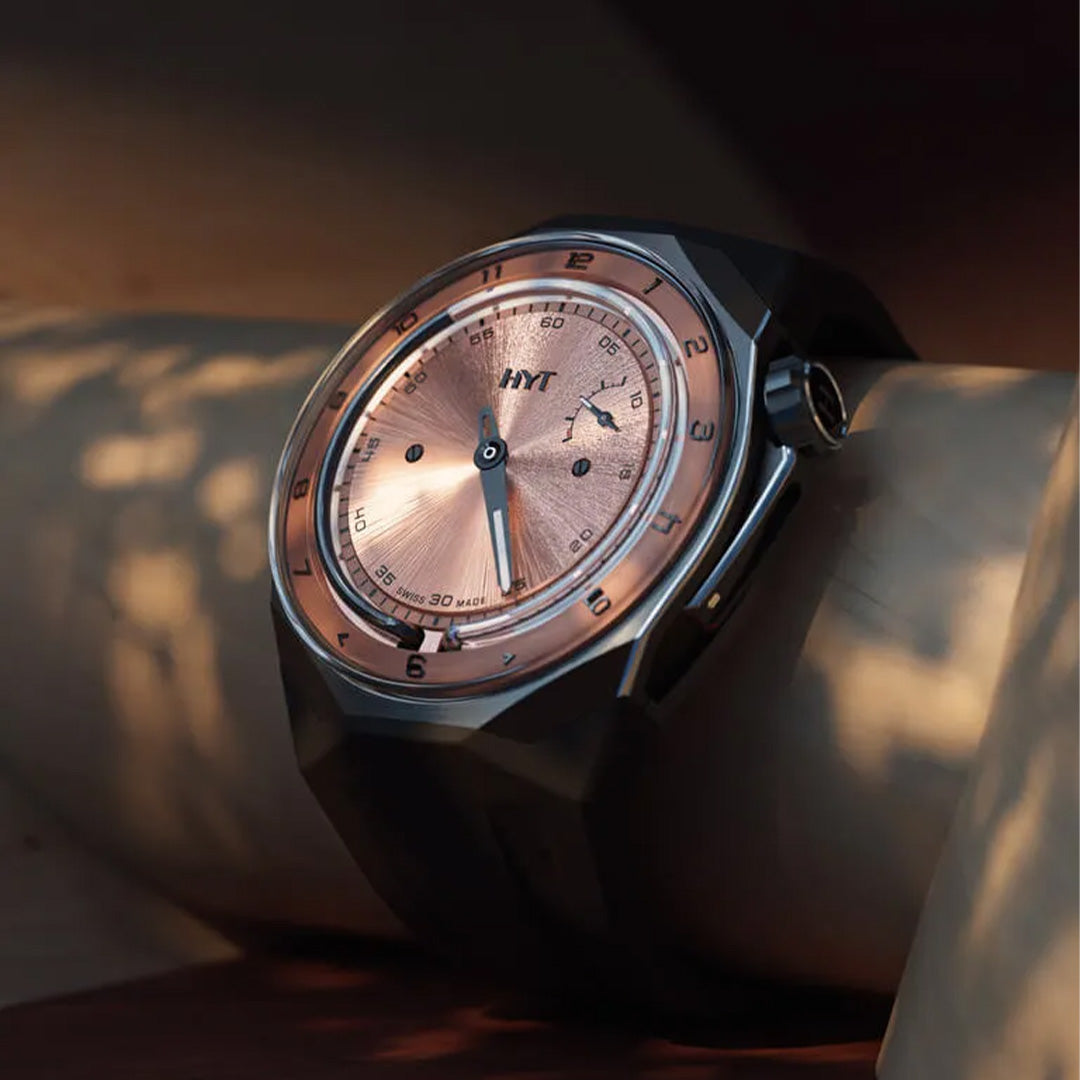 Watch in titanium T1 Titanium Salmon Hyt