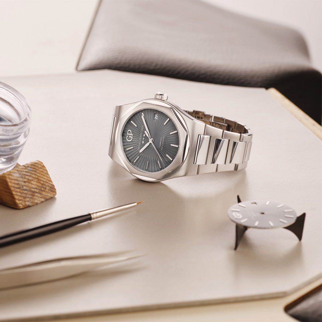 Orologio in acciaio Laureato Girard perregaux