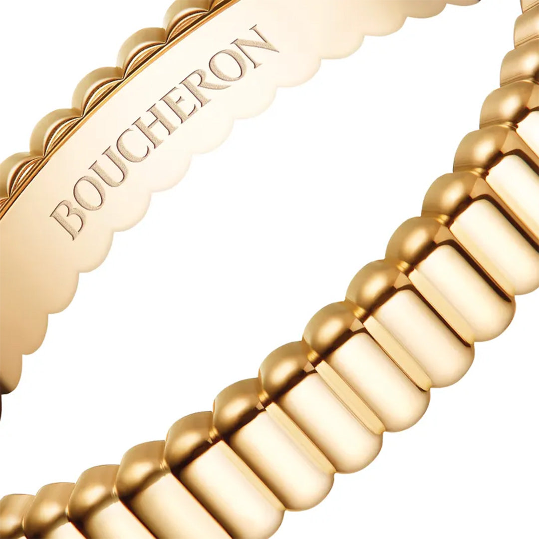 Ring in yellow gold Grosgrain Wedding Band Boucheron