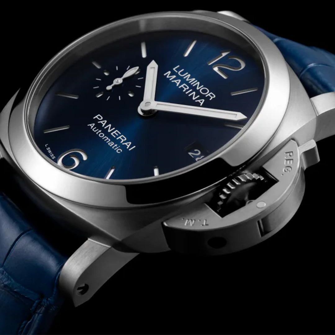 Watch in steel Luminor Quaranta Panerai