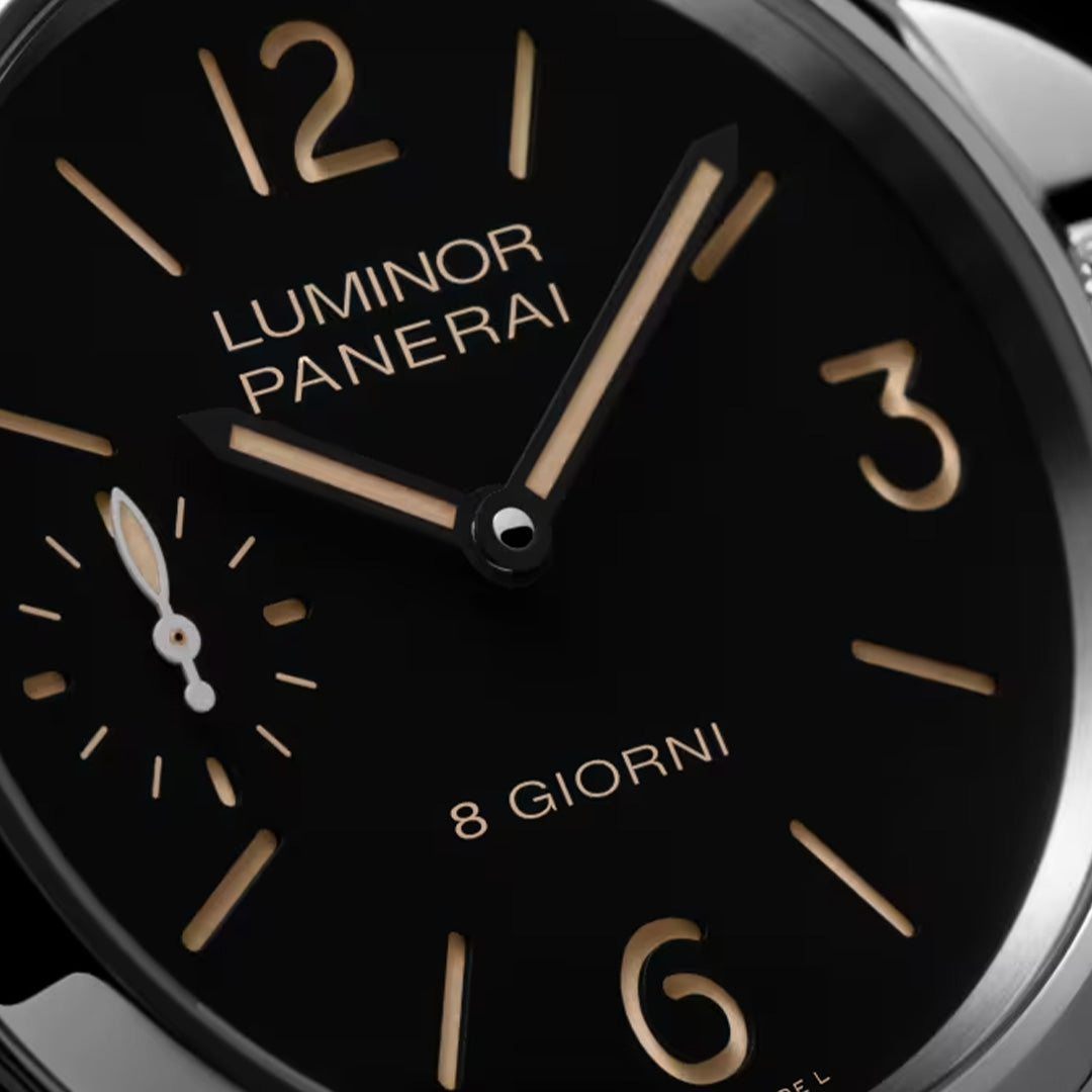 Watch in steel Luminor 8 Days Panerai
