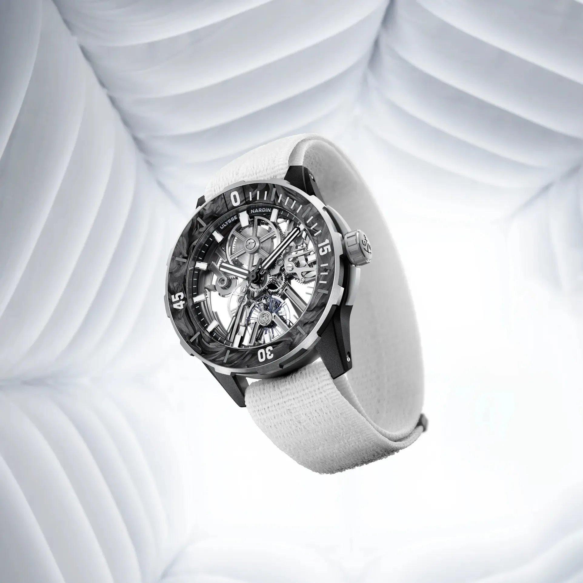 Watch in titanium Diver AIR Ulysse nardin