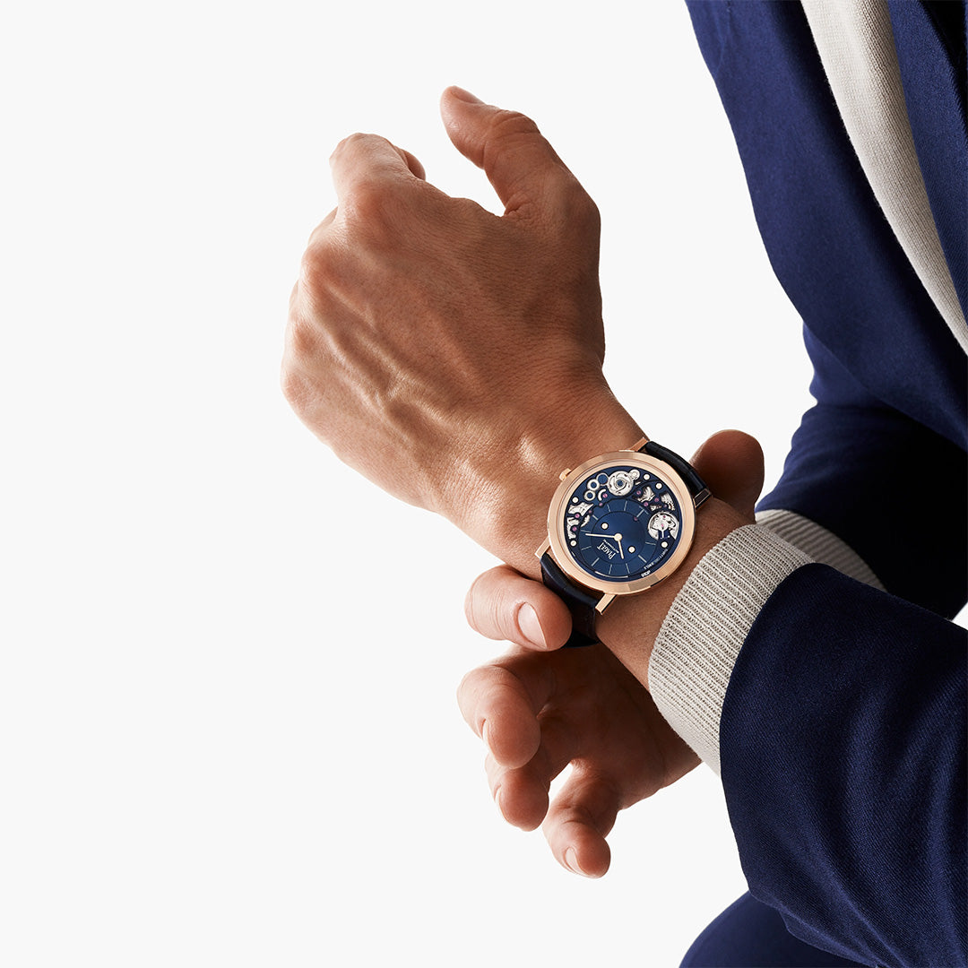 Watch in rose gold Altiplano Ultimate Automatic Piaget