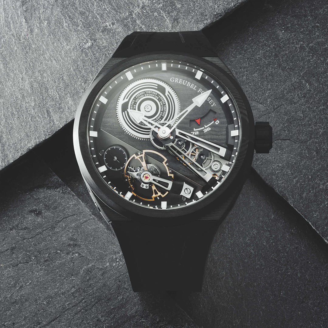 Watch in carbon Balancier Convexe S2 Greubel forsey