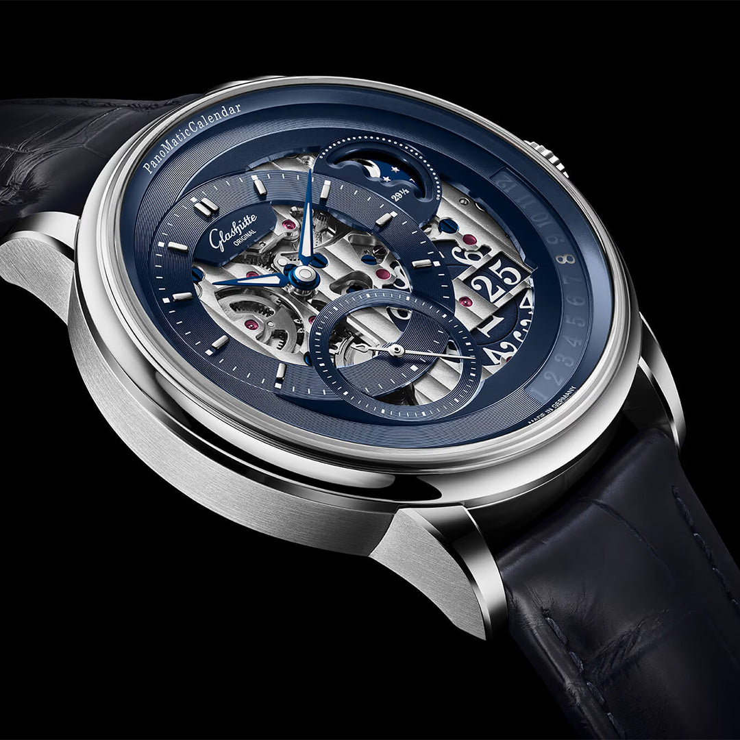 Watch in platinum PanoMaticCalendar Glashutte original