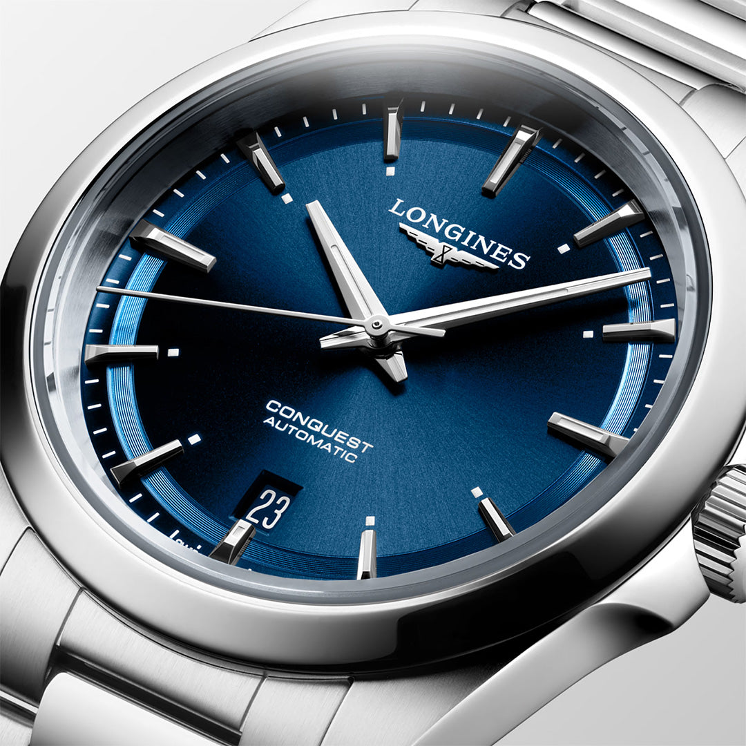 Watch in steel Conquest Longines
