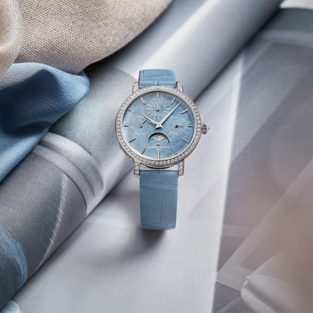 Orologio in oro bianco Traditionnelle Calendario Perpetuo Ultra-Piatto Vacheron constantin