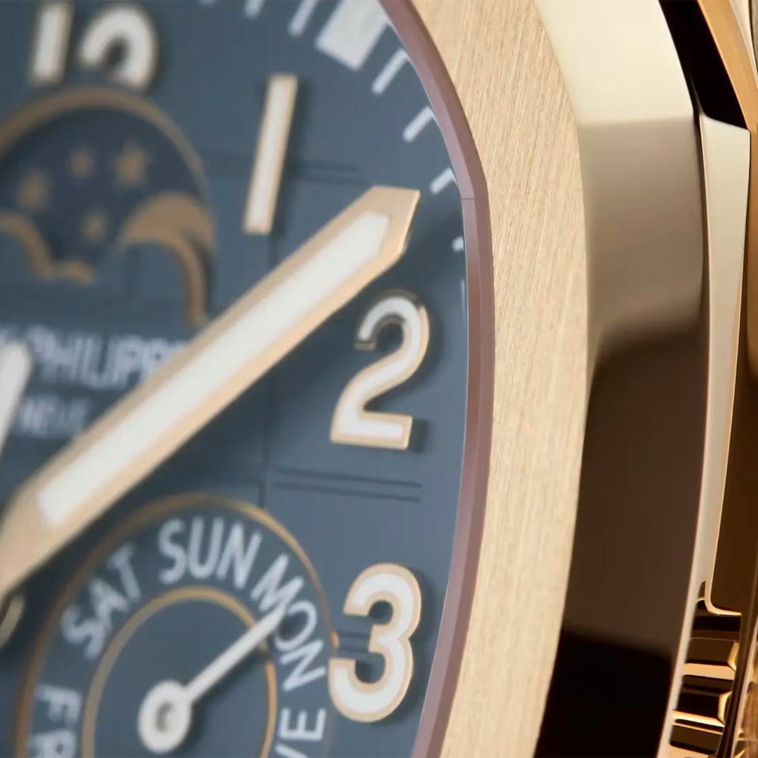 Watch in rose gold Aquanaut Patek philippe