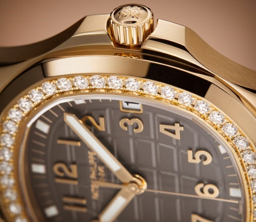 Watch in rose gold Aquanaut Patek philippe