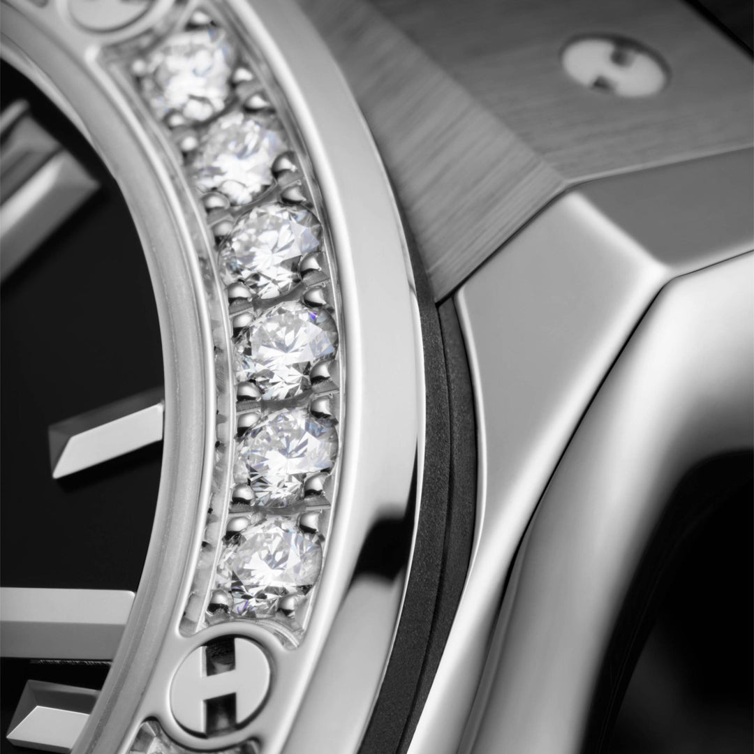 Watch in titanium Classic Fusion Hublot