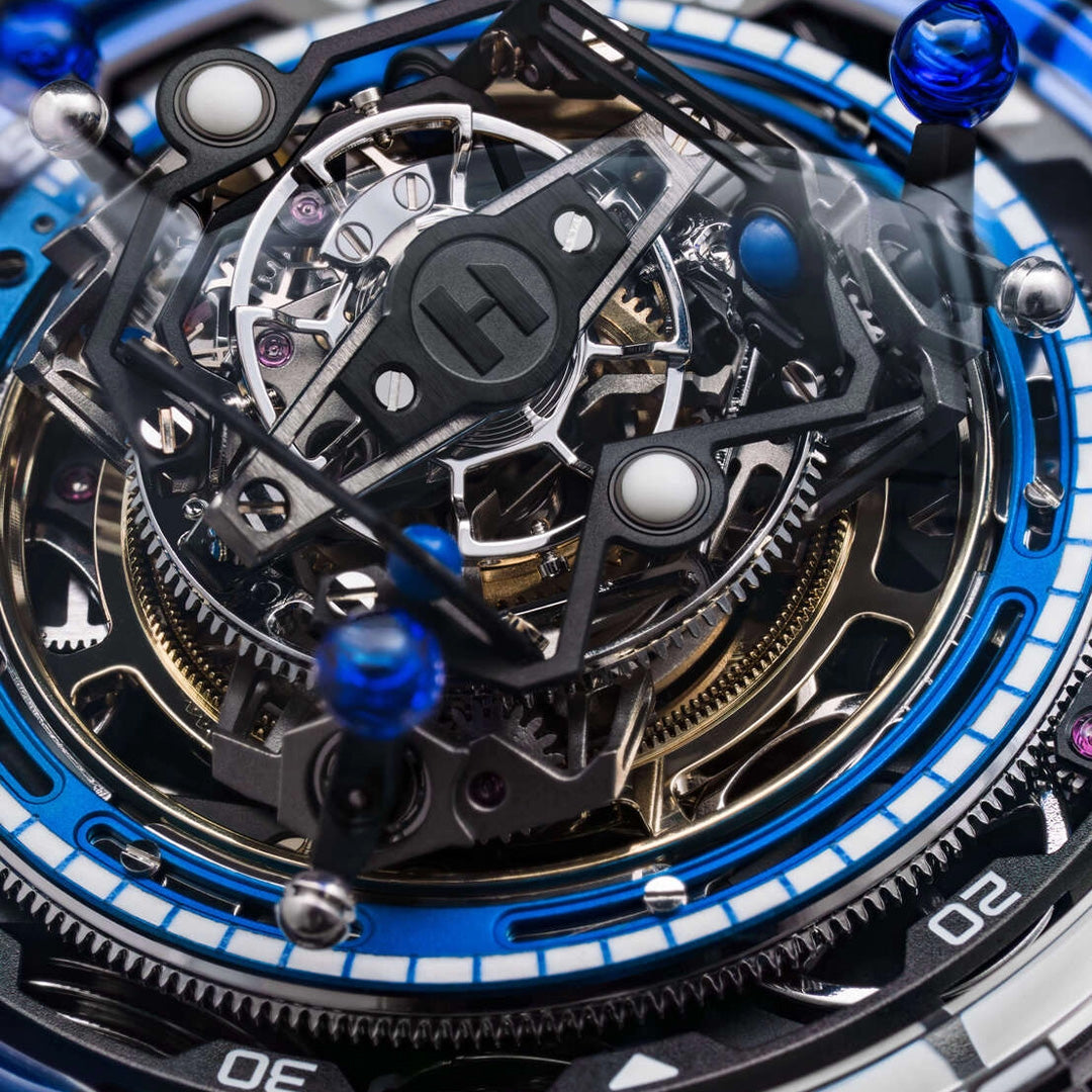 Watch in titanium Conical Tourbillon Titanium Blue Hyt