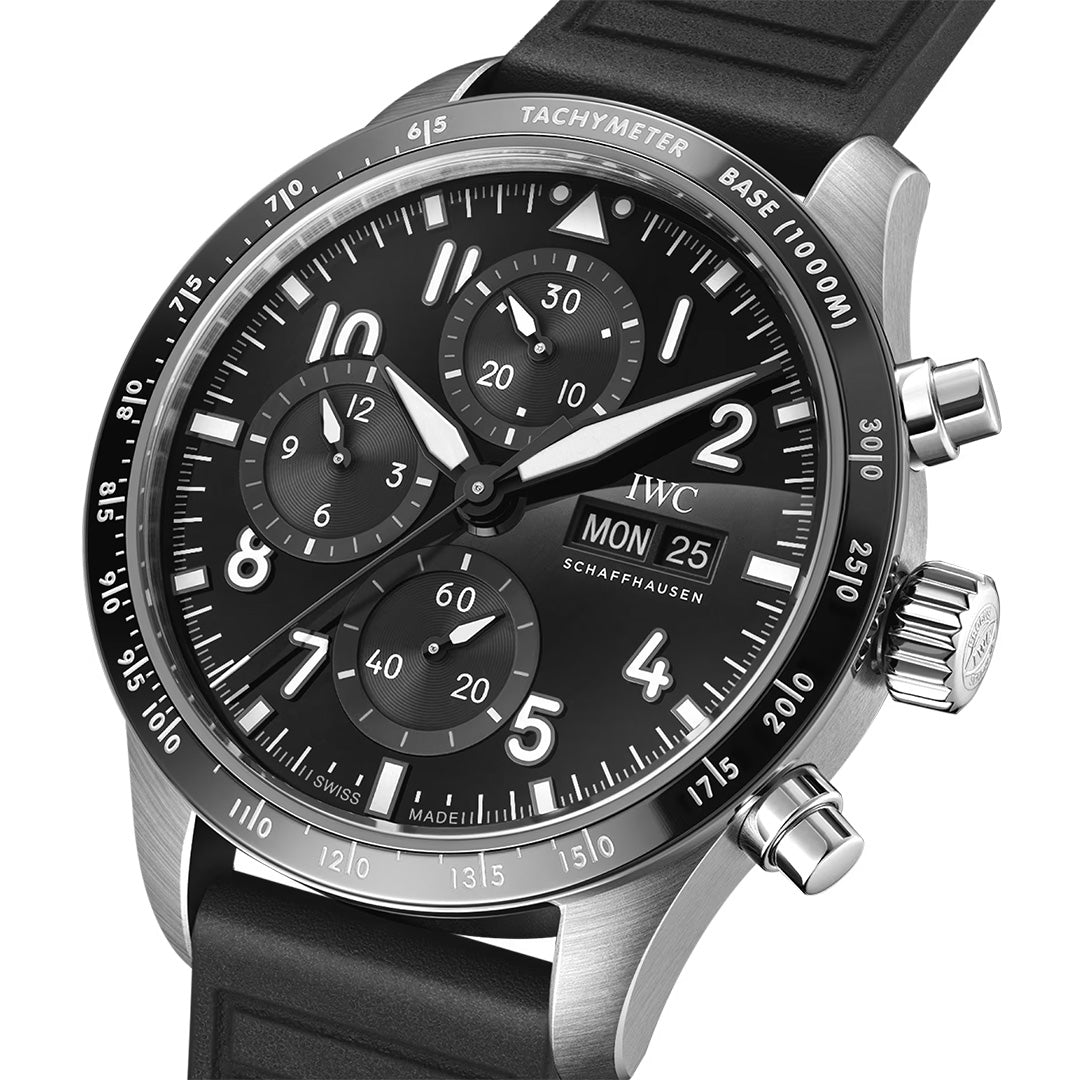 Orologio in titanio Pilot’s Watch Performance Chronograph 41 AMG Iwc