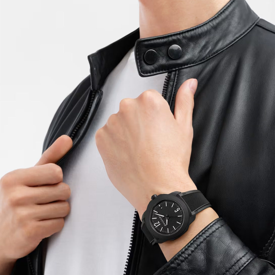 Orologio in acciaio dlc Octo Roma Bulgari