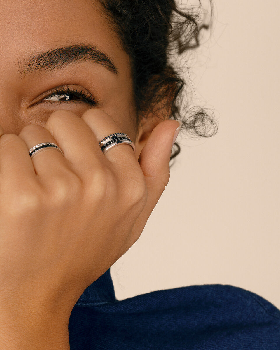 Ring in white gold Quatre Black Small Ring
 Boucheron