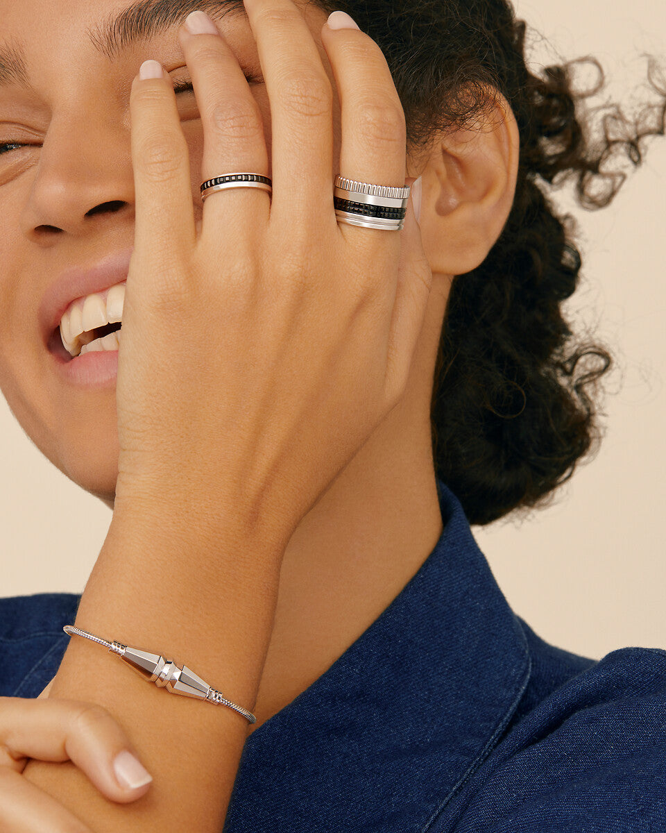 Gioiello in oro bianco Anello Quatre Black Large Boucheron