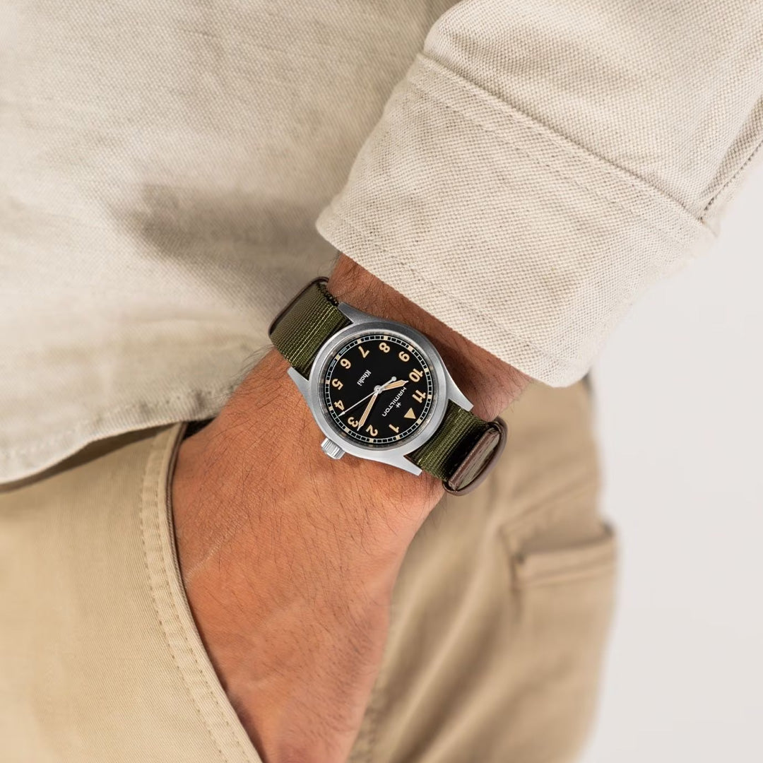 Watch in steel Khaki Field Quartz Hamilton