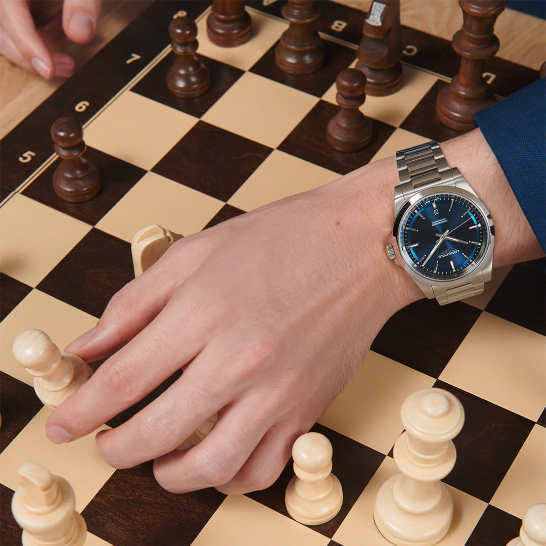 Watch in steel Conquest Longines