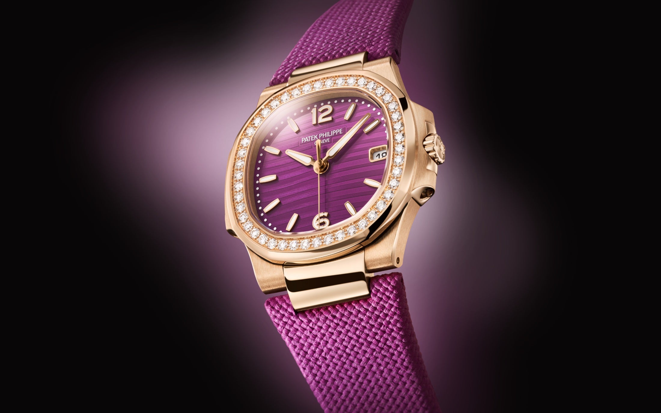 Watch in rose gold Nautilus  Patek philippe