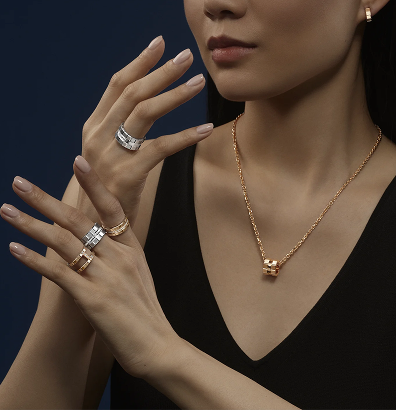 Ring in white gold Ice Cube Ring Chopard