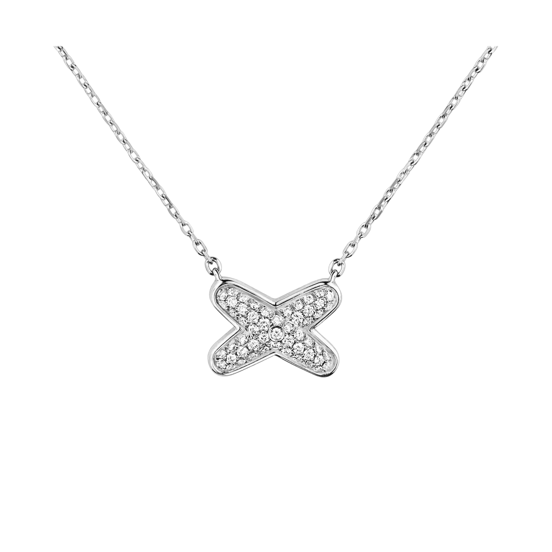 Jeux de Liens Pendant Necklace