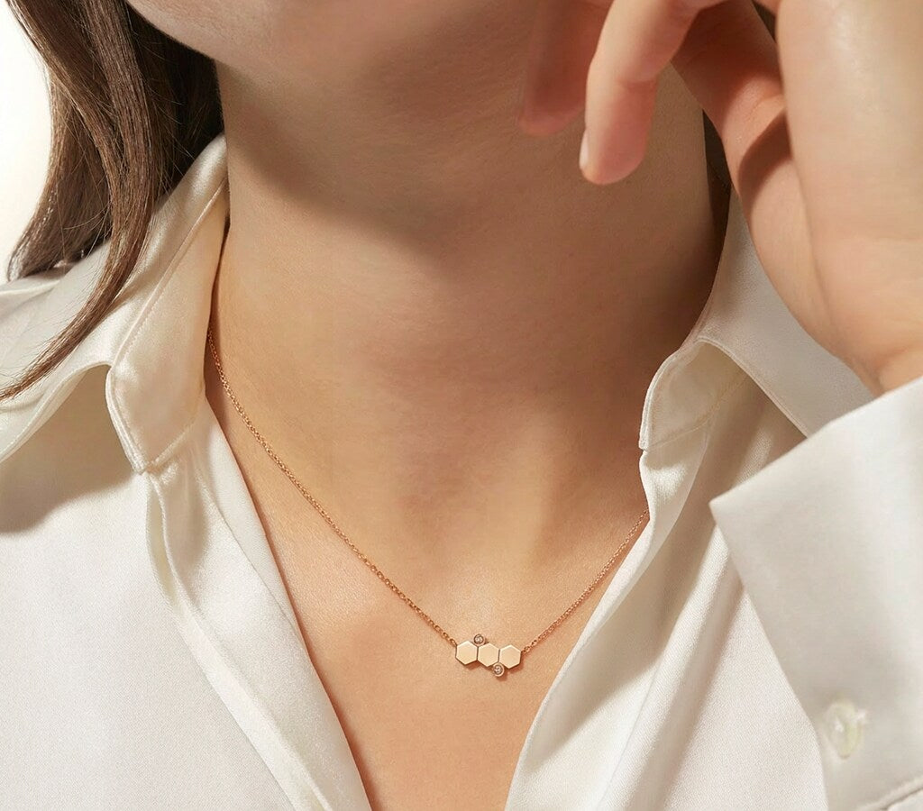 Gioiello in oro rosa Ciondolo Bee de Chaumet Chaumet