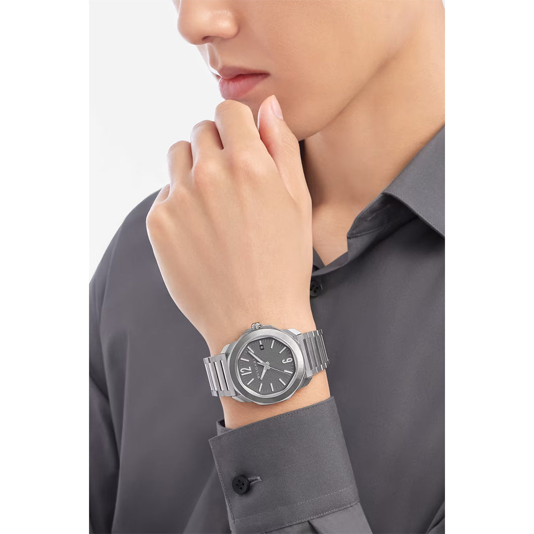 Watch in steel Octo Roma Bulgari