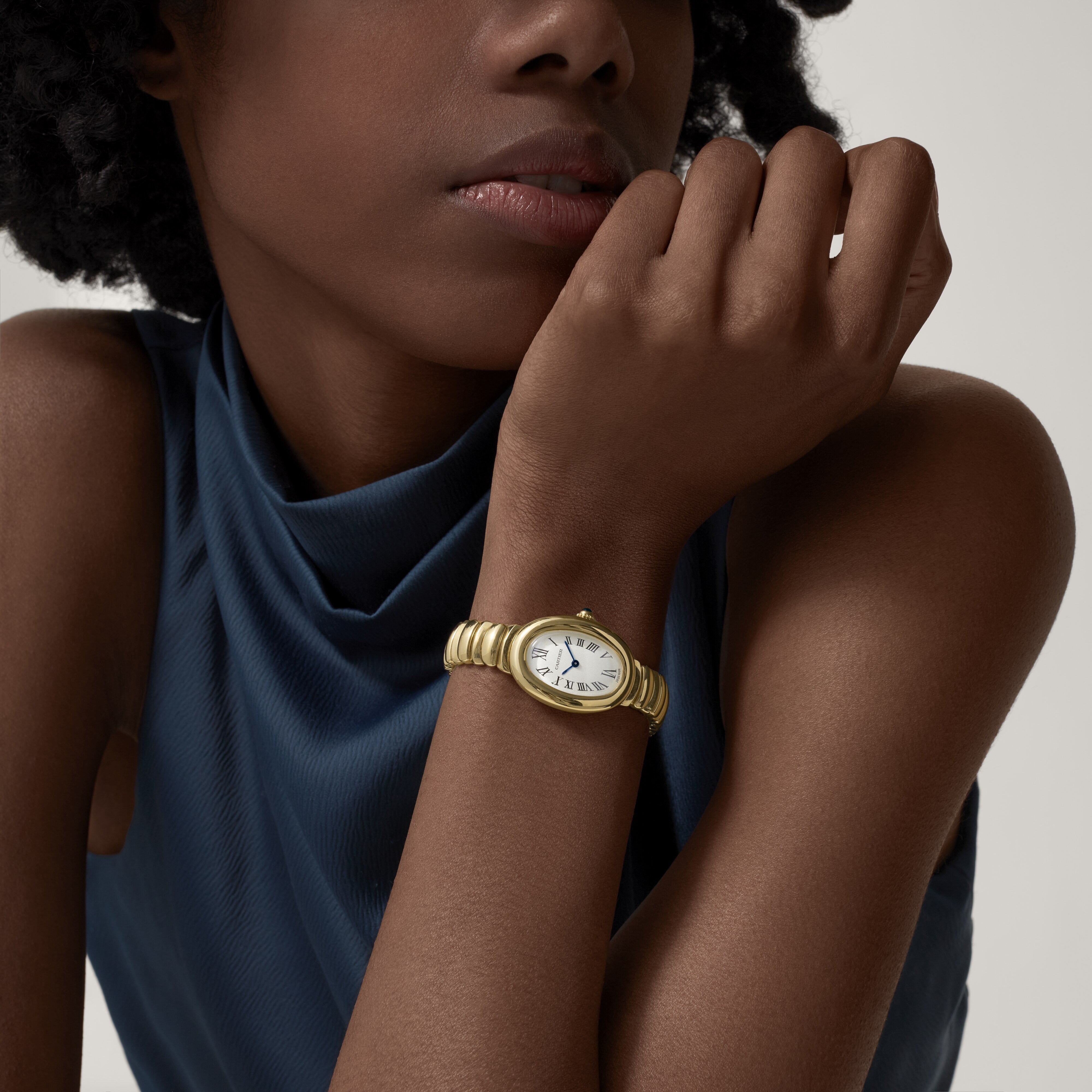 Watch in yellow gold Baignoire de Cartier Cartier