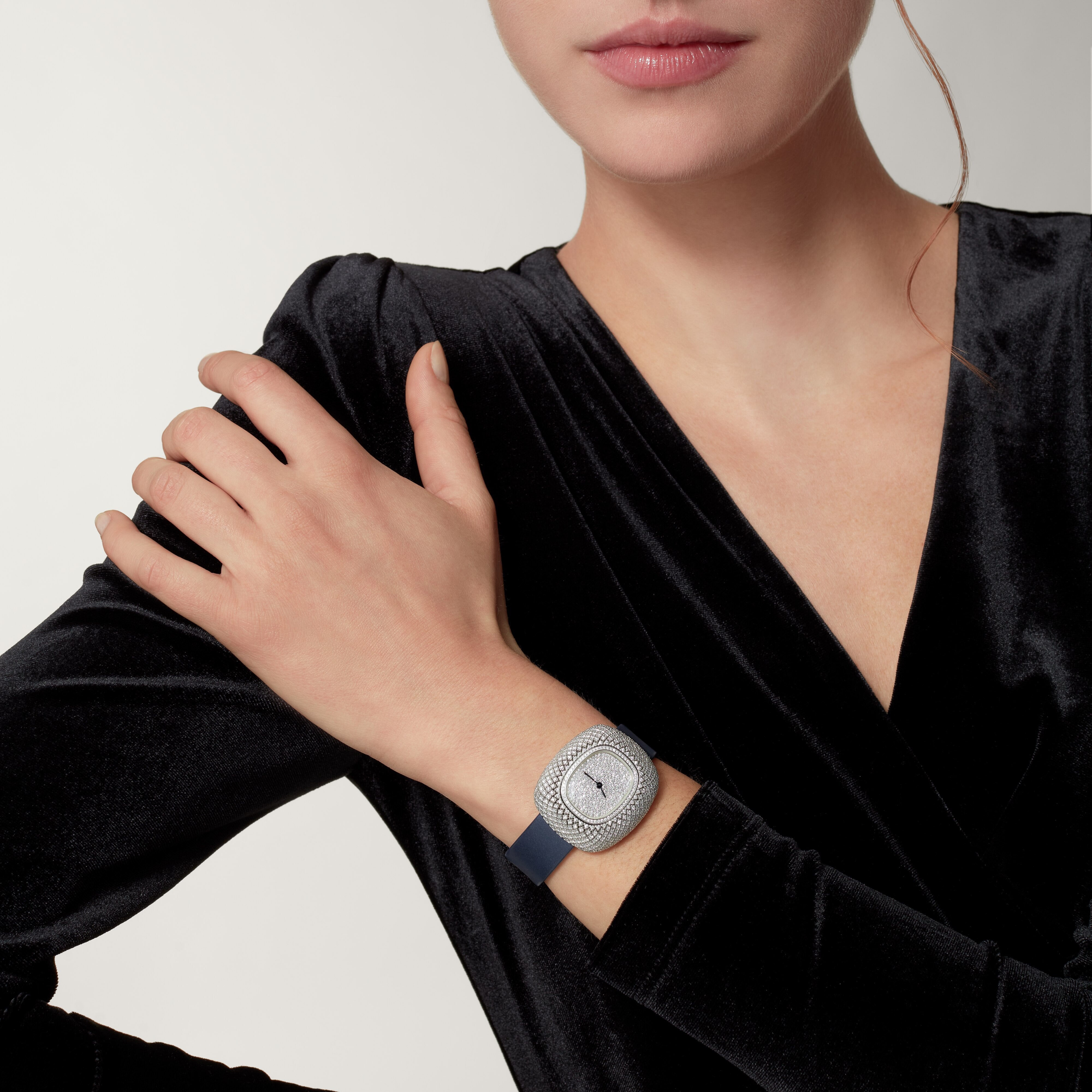 Watch in white gold Coussin de Cartier Cartier